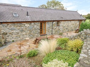 Exterior - Poppy Cottage, Caeathro (Caernarfon)