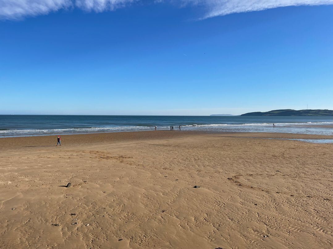 Vlak bij het strand