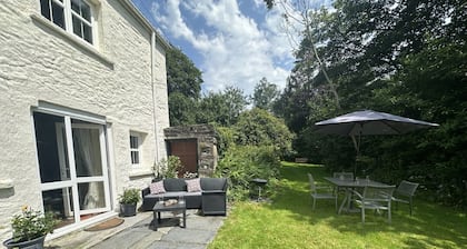 Parke Cottage, Whitland