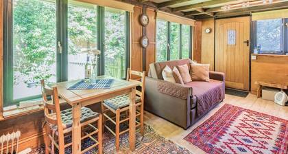 Endymion, Linwood: A Cozy Retreat