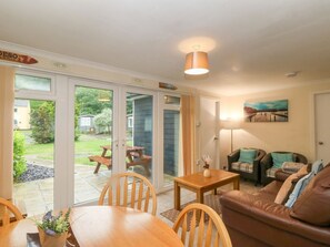 Living area - 245 Riverside Lodge, Caeathro. (Caernarfon)