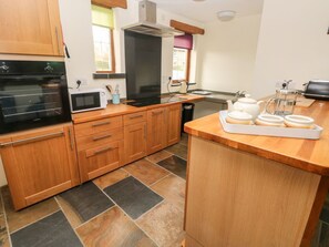 Dishwasher, high chair - Cranny, Narberth, Pembrokeshire (Narberth)