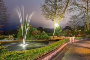 Property grounds - Hunters Moon, Charlestown (Charlestown)