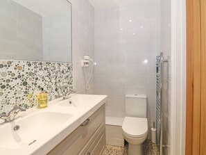 Shower - Holly Cottage Getaway in Criccieth (Criccieth)