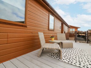 Terrace/patio - Serenity Sunset, in Ilfracombe (Ilfracombe)