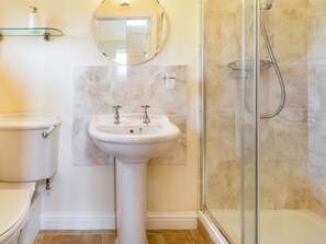 Shower - Brook Cottage, Brandsby (York)