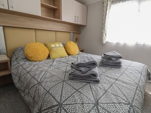 WiFi - Woodlands Lodge, Bontuchel, Wales. TV (Ruthin)
