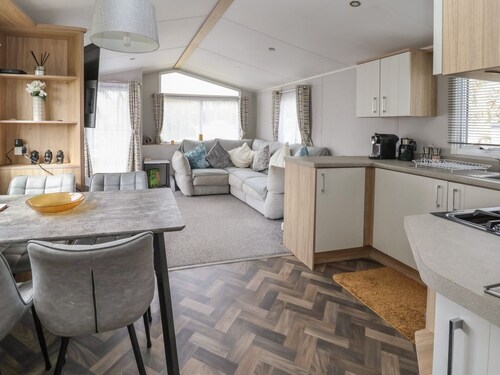 Woodlands Lodge, Bontuchel, Wales. TV