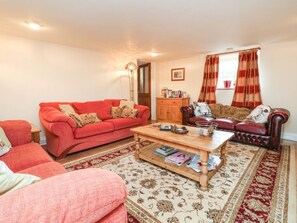 Living area - Barley Meadow, Okehampton (Okehampton)