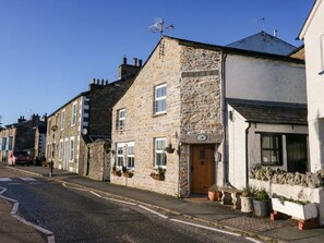 Exterior - Holme Fell View is in Sedbergh (Sedbergh)