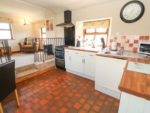 Private kitchen - Meadows Edge, Holwick (Holwick)