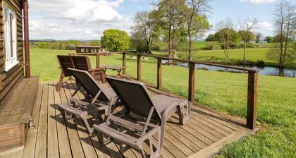 Charming Poppy Property in Raglan