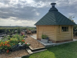 Terrace/patio - Tiny Home Rowan in Llanfechell (Amlwch)