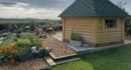 Tiny Home Rowan in Llanfechell