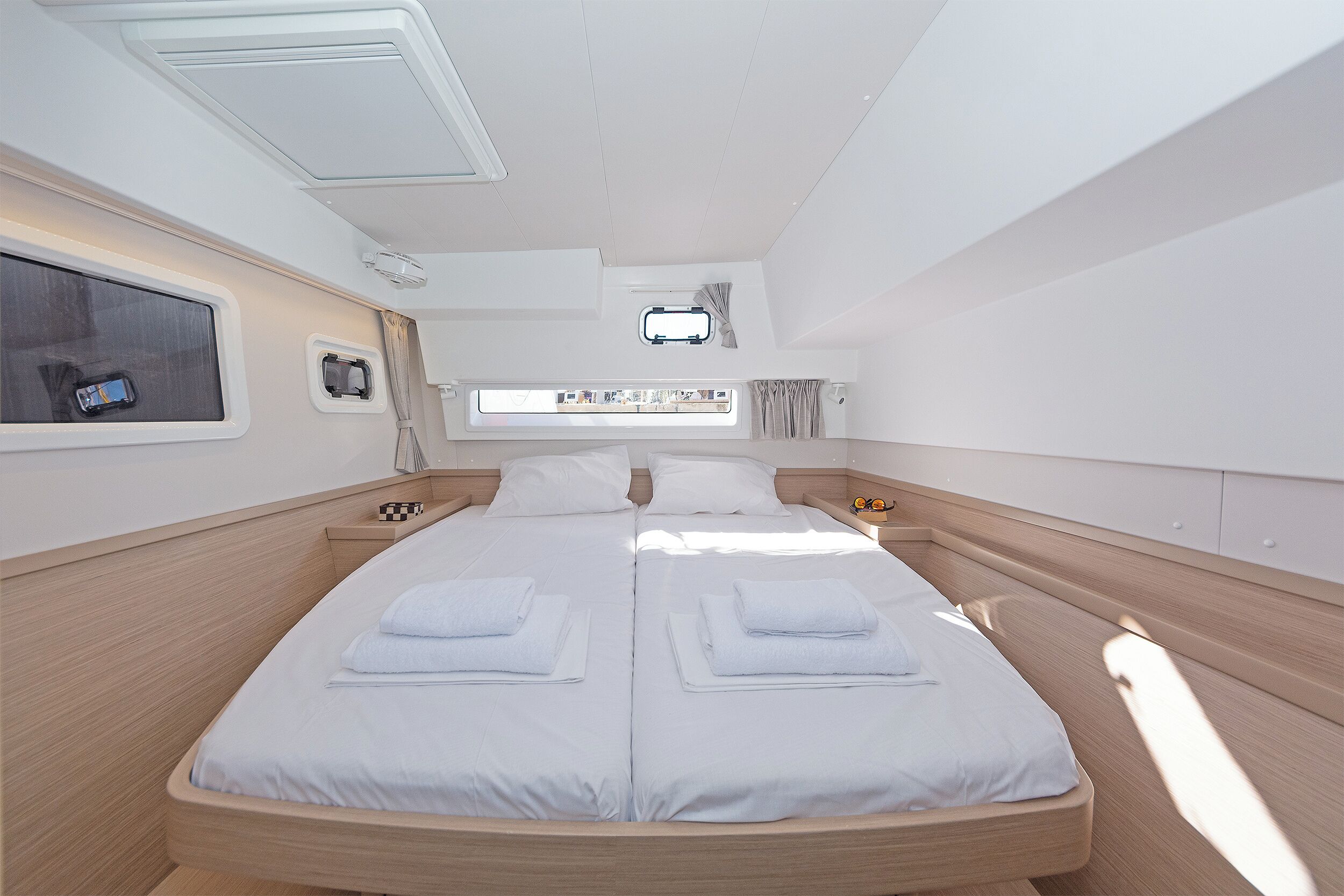 4 bedrooms, in-room safe