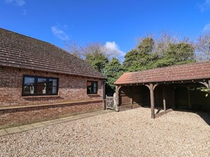 Exterior - The Paddock, East Barkwith (Market Rasen)