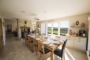 Dining - Clach Gorm, Stornoway (Stornoway)