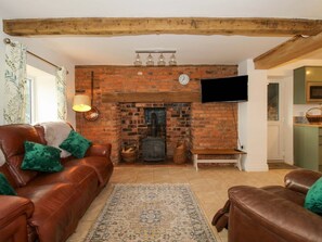 Fireplace - 1 Dingle Cottage, Great Witley (Worcester)