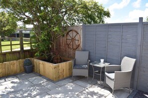 Terrace/patio - Monty's Retreat, Anderby Creek (Skegness)