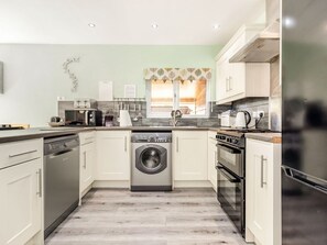 Private kitchen - Kingfisher Lodge, Brandesburton (Driffield)