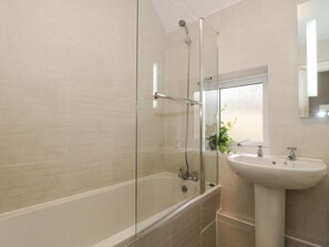 Shower - 2 Moorlands, Minehead (Minehead)