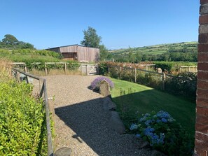 Property grounds - Lloft Gwair - Hayloft, Crymych (Boncath)