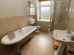 Shower - 14 Lindon Street, Haworth (Keighley)
