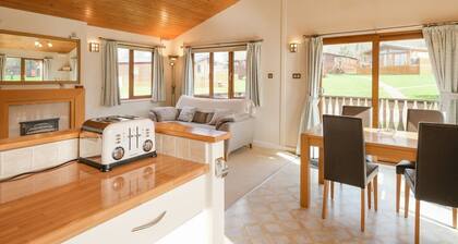 High Tide Retreat in St Minver