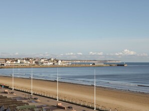 Beach nearby - Atelier, Bridlington (Bridlington)