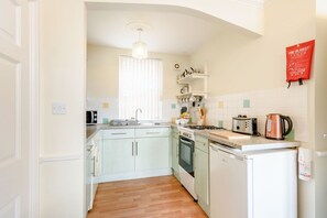 Private kitchen - What a View at Quayside Apartment, Whitby (Whitby)