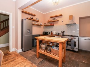 Dishwasher, highchair