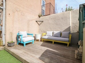 Terrace/patio - Flat 1 - Llandudno Central, Llandudno (Llandudno)