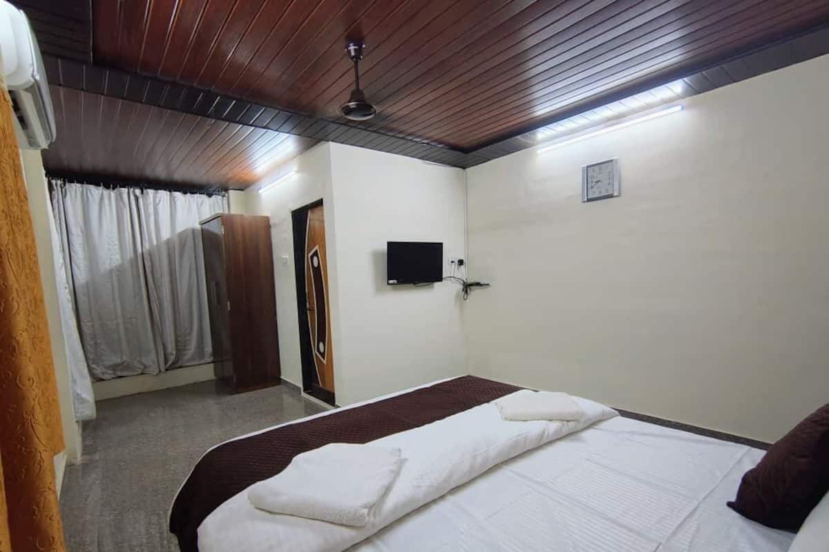 Deluxe Room | Free WiFi