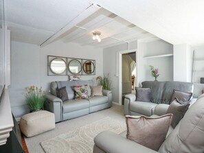 Living area - The Retreat, Mablethorpe (Mablethorpe)