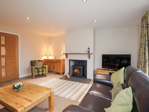 MILLVIEW, beautiful views, WiFi, Boat of Garten