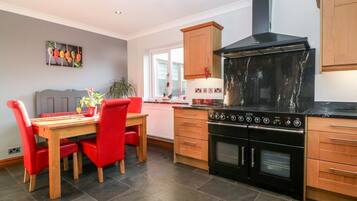 Dishwasher, high chair