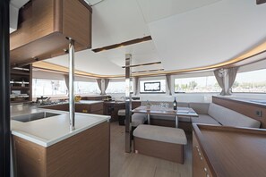 Dining - Sun-Kissed Sailing Adventure in Islas Sarónicas (Alimos)