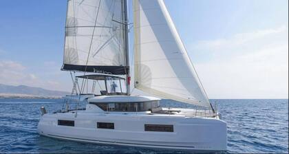 Sun-Kissed Sailing Adventure in the Sporades Islands from Volos, Thessaly