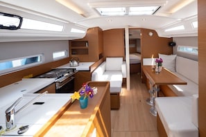 Interior - Sun-Kissed Sailing Adventure in the Ionian Islands, Lefkada (Lefkada)