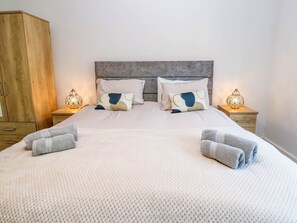 2 bedrooms, WiFi