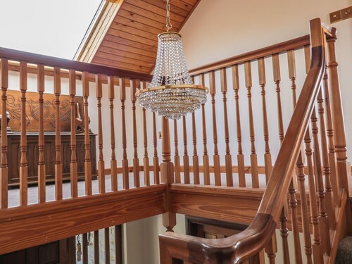 Charming Higher Kernick Farm Retreat