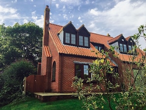 Exterior - Holly Bank, Beverley (Beverley)