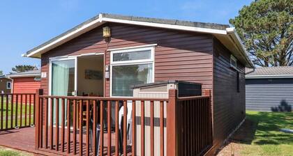 101 Atlantic Bays Holiday Park, Padstow
