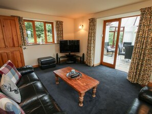Living area - Rowan Cottage, Gravels Bank (Shrewsbury)