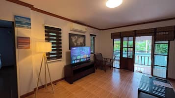 House, 1 Bedroom, Smoking, Private Pool | Interior