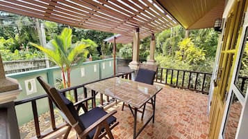 House, 1 Bedroom, Smoking, Private Pool | Terrace/patio