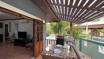 House, 1 Bedroom, Smoking, Private Pool | Balcony