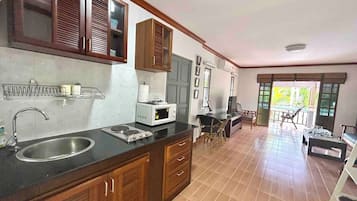 Ferienhaus, 1 Schlafzimmer, Raucher, eigener Pool | Innenbereich