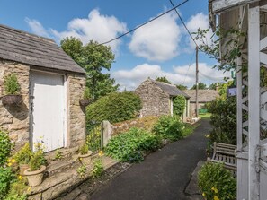 Property grounds - Englewood Cottage, Allenheads (Hexham)