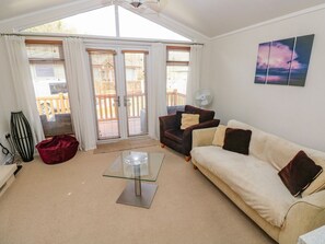 Living area - Cladebrine, Wisemans Bridge (Narberth)